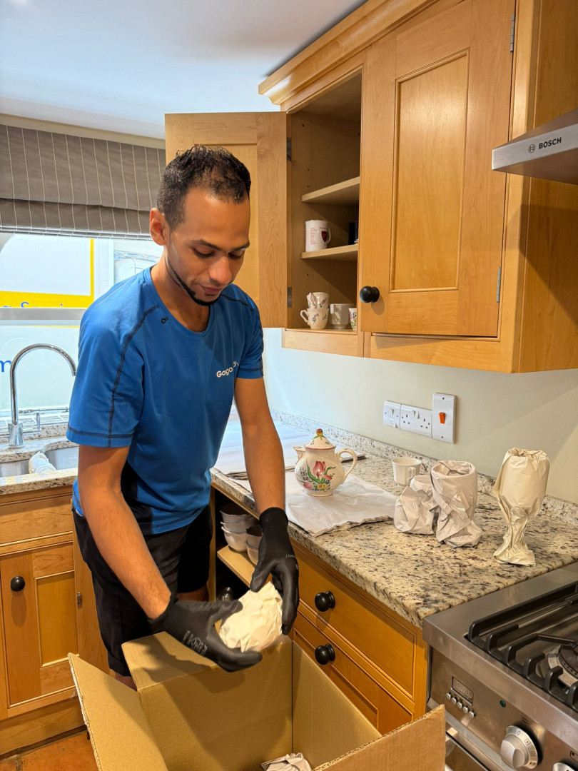packing kitchen for moving