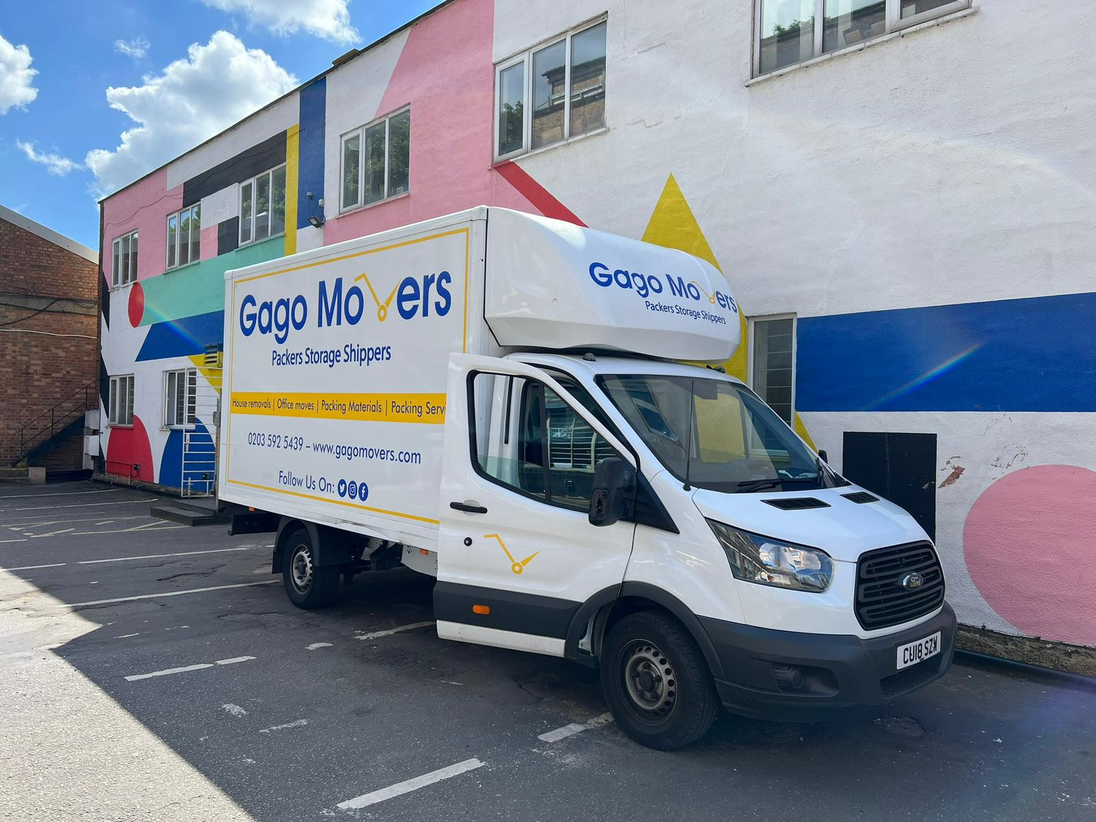 school movers in london
